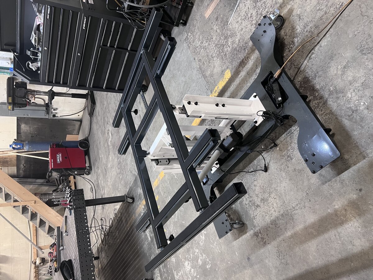 AMTE-400 flat position front view